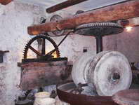 Olive grinder in Nyons